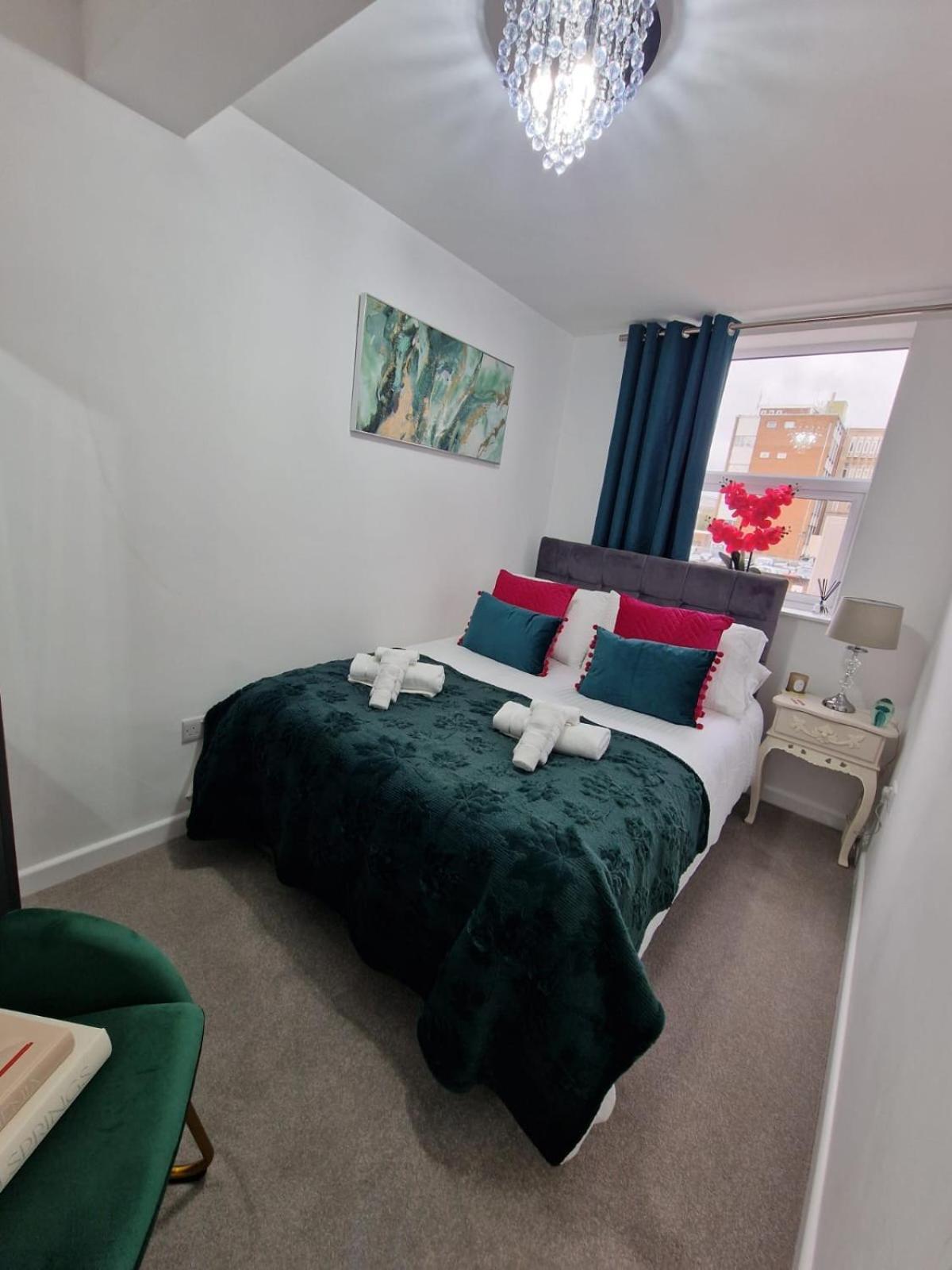 12 B Market Street Watford  Extérieur photo